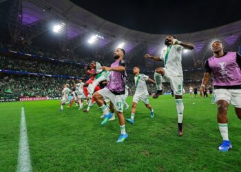 الأهلي السعودي يقلب الطاولة على جوهور ويضرب موعدًا مع فيسيل كوبي في نصف النهائي