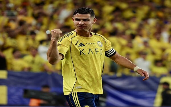 رونالدو ينتقد أجواء مباراة الأهلي: نلعب كرة قدم لا حربًا