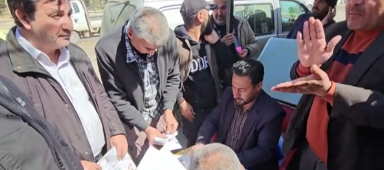 من داخل ملعب مدينة القامشلى بسوريا