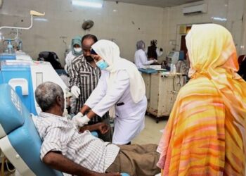 235 قتيلاً من الكوادر الطبية وانهيار متسارع للقطاع الصحي تحت القصف في السودان