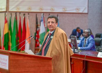 د فاتح بوطبيق الرئيس الجديد للبرلمان الافريقى