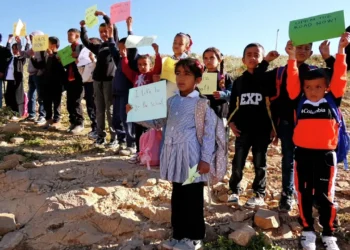 مسؤول فلسطيني يتهم حكومة نتنياهو بتصعيد الحرب واستهداف المدنيين