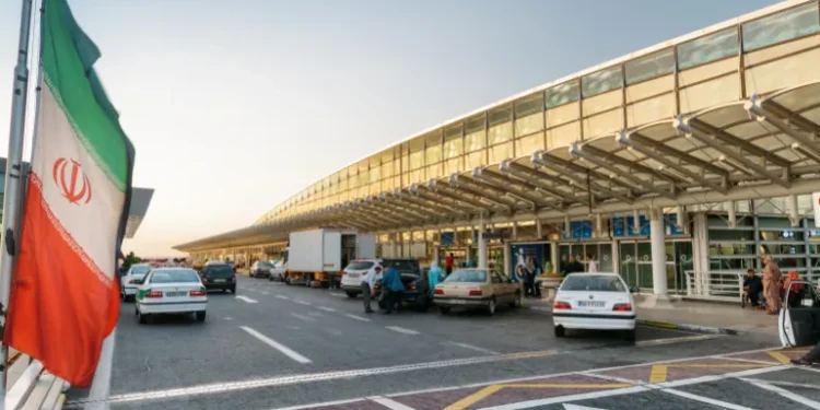 حتى إشعار جديد.. إيران تعلق الرحلات الجوية بمطار الإمام الخميني
