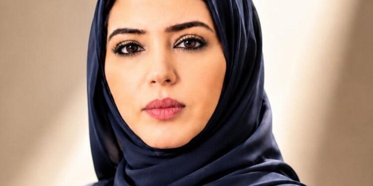 الشاعرة السعودية د مها العتيبى