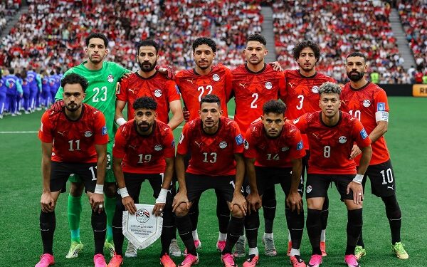  نجوم الكرة العالمية يدافعون عن مصر واتهامات بمحاباة الأرجنتين بعد مواجهة دور الـ16