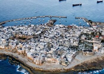 جزيرة ارواد بسوريا