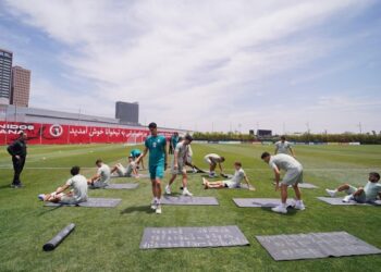 العثور على جثة بجوار ملعب تدريبات منتخب إيران يثير القلق قبل مواجهة نيوزيلندا