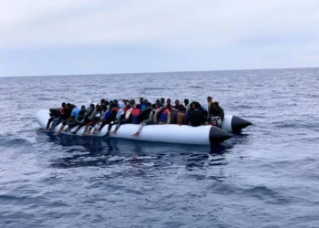 مصرع وفقدان 50 مهاجرًا في غرق قارب قبالة سواحل ليبيا