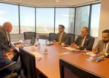 وزارة التخطيط: باكستان تعزز جاذبيتها للاستثمارات الأمريكية
