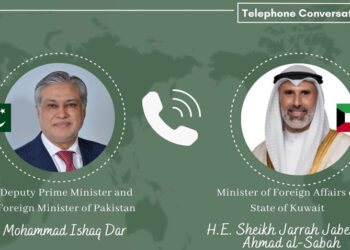 إسحاق دار ونظيره الكويتي يؤكدان أولوية التهدئة وتنفيذ تفاهمات إسلام آباد