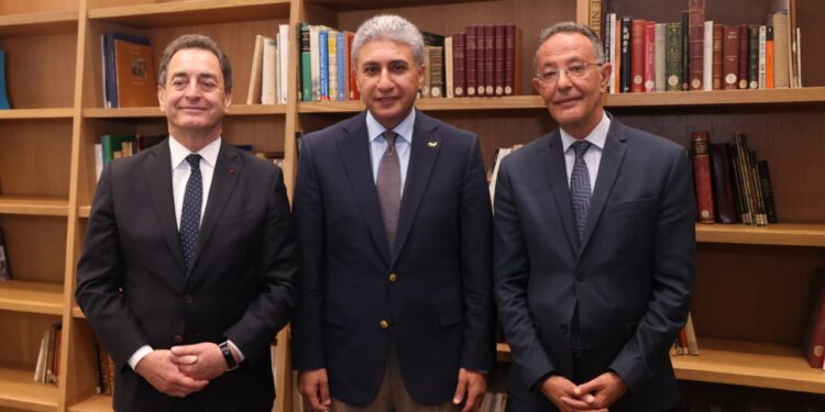المتحف المصري الكبير يفتتح مكتبته البحثية بـ17 ألف مجلد لتعزيز مكانته كمركز عالمي للمعرفة