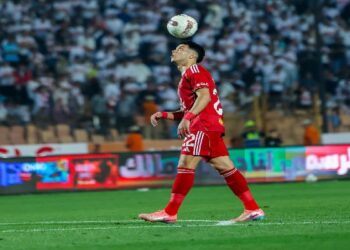اتحاد جدة يتقدم بعرض ضخم لضم إمام عاشور والأهلي يرفض.. اهتمام أوروبي بصفقة محتملة