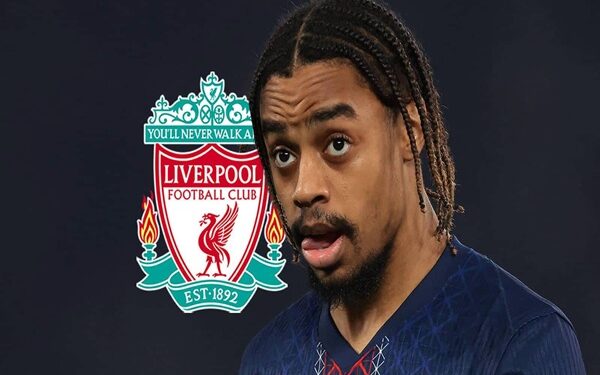 ليفربول يدرس التعاقد مع باركولا لتعويض رحيل صلاح