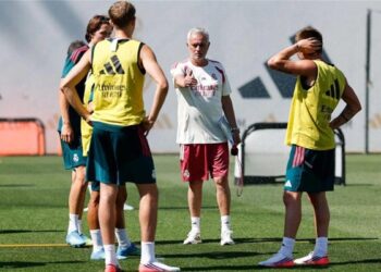ريال مدريد يبدأ استعداداته لموسم 2026/27 بمواجهة ألكوركون تحت قيادة مورينيو