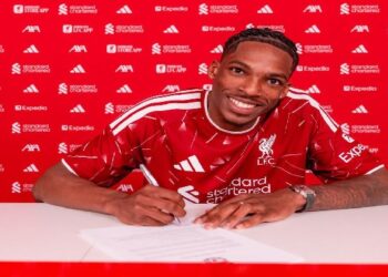 ليفربول يضم المدافع جيريمي جاكيه من رين مقابل 63 مليون يورو