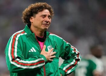 أوتشوا يعلن اعتزاله بعد 21 عامًا مع المكسيك و6 مشاركات في المونديال
