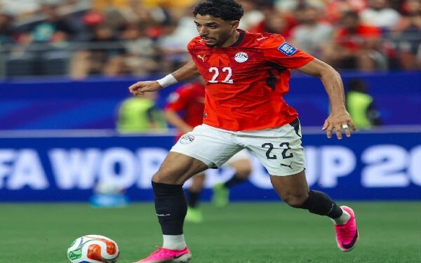 ذا أثلتيك: ريال مدريد يراقب عمر مرموش ضمن اهتمامات من مانشستر سيتي