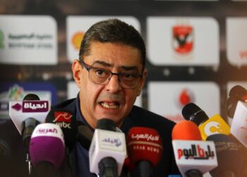 محمود طاهر يكشف كواليس فترة رئاسته للأهلي ويعلق على صفقات إيفونا ورمضان صبحي
