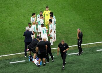 الجزائر تودع مونديال 2026 بخسارة أمام سويسرا وانتقادات إعلامية واسعة