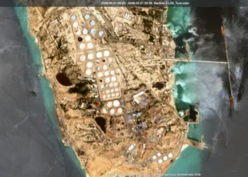 الحصار الأمريكي يعطل شحنات النفط الإيراني من جزيرة خارك