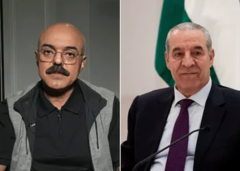 مصر تحرك مياه فتح الراكدة.. تقارب دحلان وعباس يمهد لتحالفات انتخابية