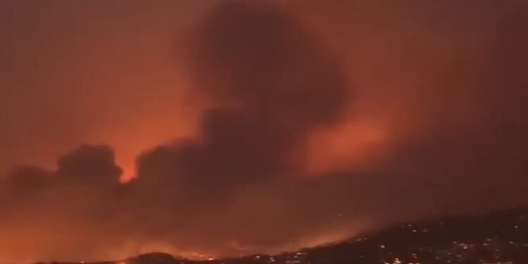 الجزائر