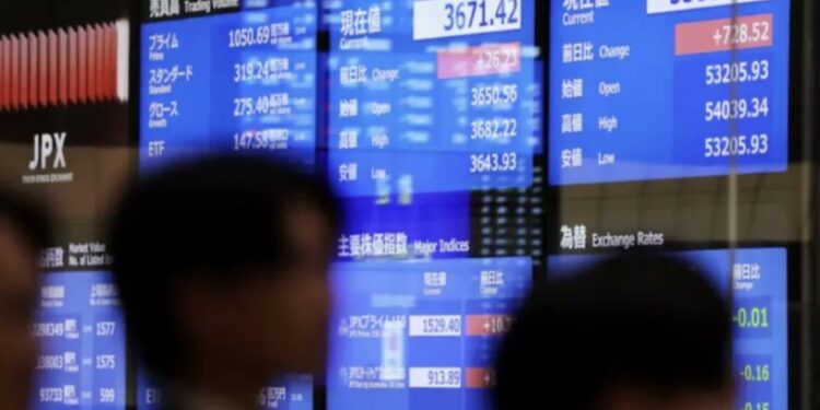 تراجع ارباح السندات وارتباك الاسواق يقلق المستثمرين