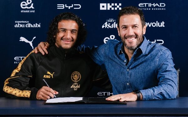 مانشستر سيتي يضم المغربي أيوب بوعدي من ليل بعقد حتى 2031