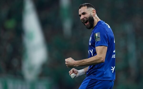 الهلال يفسخ عقد كريم بنزيما بالتراضي واللاعب يقترب من الاعتزال