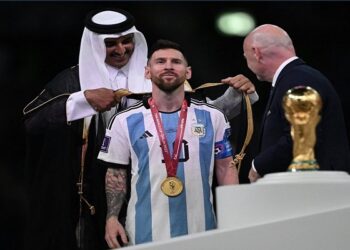 ليونيل ميسي يعلن اعتزاله الدولي بعد مسيرة أسطورية مع الأرجنتين