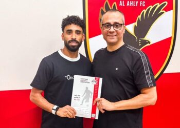 الأهلي يجدد عقد مروان عطية حتى 2030 ضمن خطة الحفاظ على القوام الأساسي