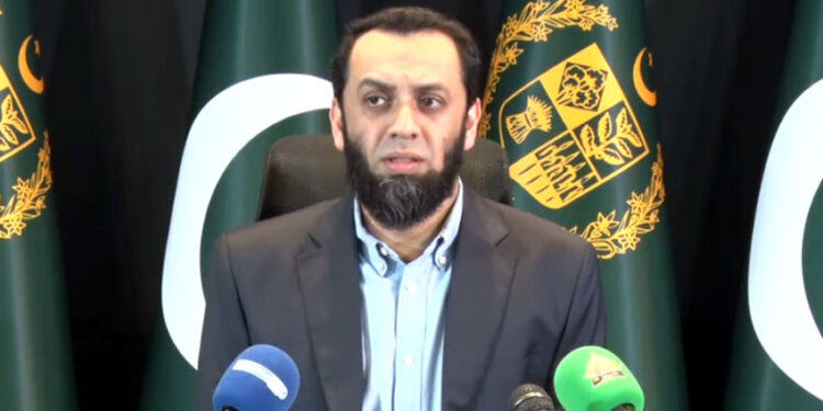 باكستان توسع برنامج دعم الوقود لملايين المواطنين
