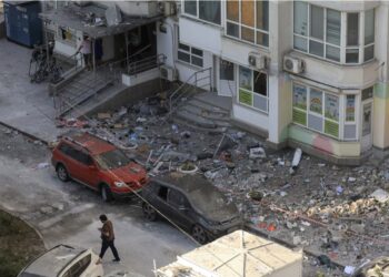 هجمات صاروخية روسية دمرت مبان سكنية بأوديسا الاوكرانية