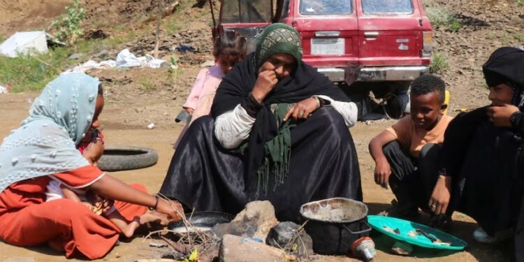 الأغذية العالمي يوسع تحركاته لمواجهة أزمة الجوع في اليمن