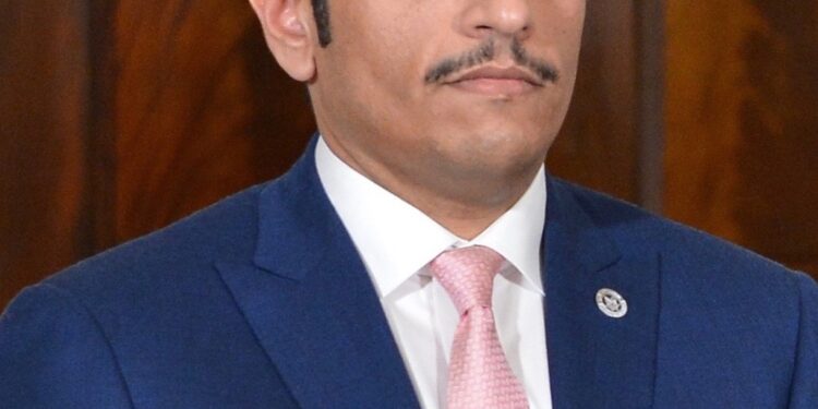الشيخ محمد بن عبد الرحمن آل ثاني في صورة أرشيفية