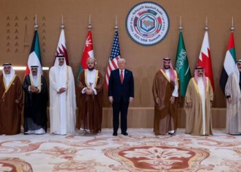 أمن الخليج بعد انكشاف التخلي الأمريكي وهشاشة الأنظمة الحاكمة