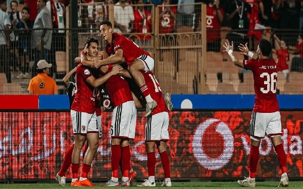 الأهلي يتخطى سموحة بهدف ياسر إبراهيم ويواصل الانتصارات