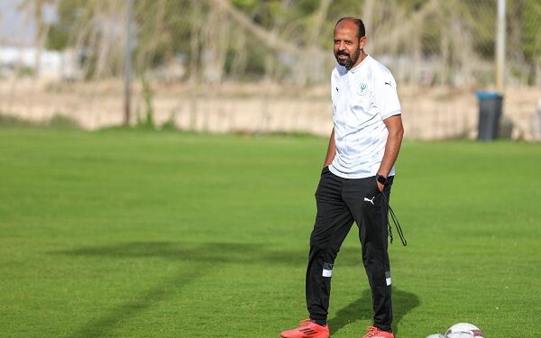 عماد النحاس يتولى تدريب الوحدات الأردني رسميًا بعد رحيله عن المصري