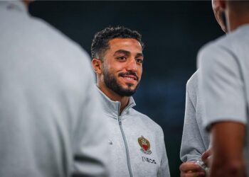 شوبير يكشف كواليس انسحاب محمد عبد المنعم من معسكر مصر قبل مواجهة جنوب السودان