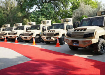باكستان تدعم شرطة خيبر بختونخوا بمركبات مدرعة لمكافحة الإرهاب
