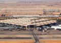 مطار الرياض يعود إلى العمل تحت تهديد الحوثيين.. اختبار أمني للطيران السعودي