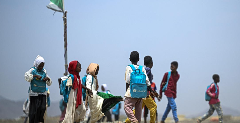 اطفال السودان بين مطرقة الفقر واحتجاجات المعلمين