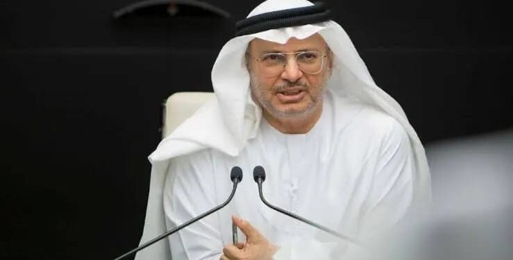 انور قرقاش