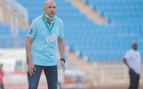 رسميًا.. أحمد عبد المقصود يستقيل من تدريب بترول أسيوط بعد الخسارة أمام الزمالك
