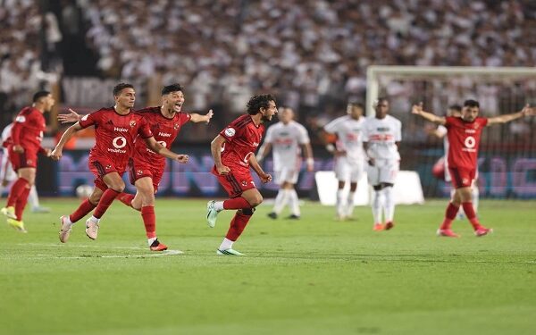 الأهلي يحسم القمة 133 بثنائية في شباك الزمالك ويعتلي صدارة الدوري