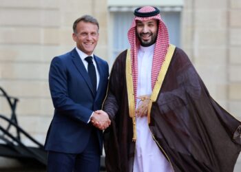 السعودية وفرنسا.. تنسيق عسكري مشترك وسط تصاعد التوترات الإقليمية
