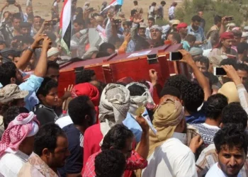 تعز تشيّع 18 قتيلاً سقطوا بنيران جماعة الحوثي
