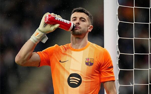 برشلونة يعلن جاهزية خوان جارسيا لمواجهة خيتافي في الدوري الإسباني