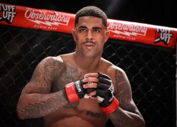 من ترتيب ثلاجة دانا وايت إلى قفص UFC.. إيفرت يحقق الحلم بعقد احترافي