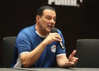 عصام عبد الفتاح يرد على شكوى الزمالك من حكم القمة ويدافع عن التحكيم المصري